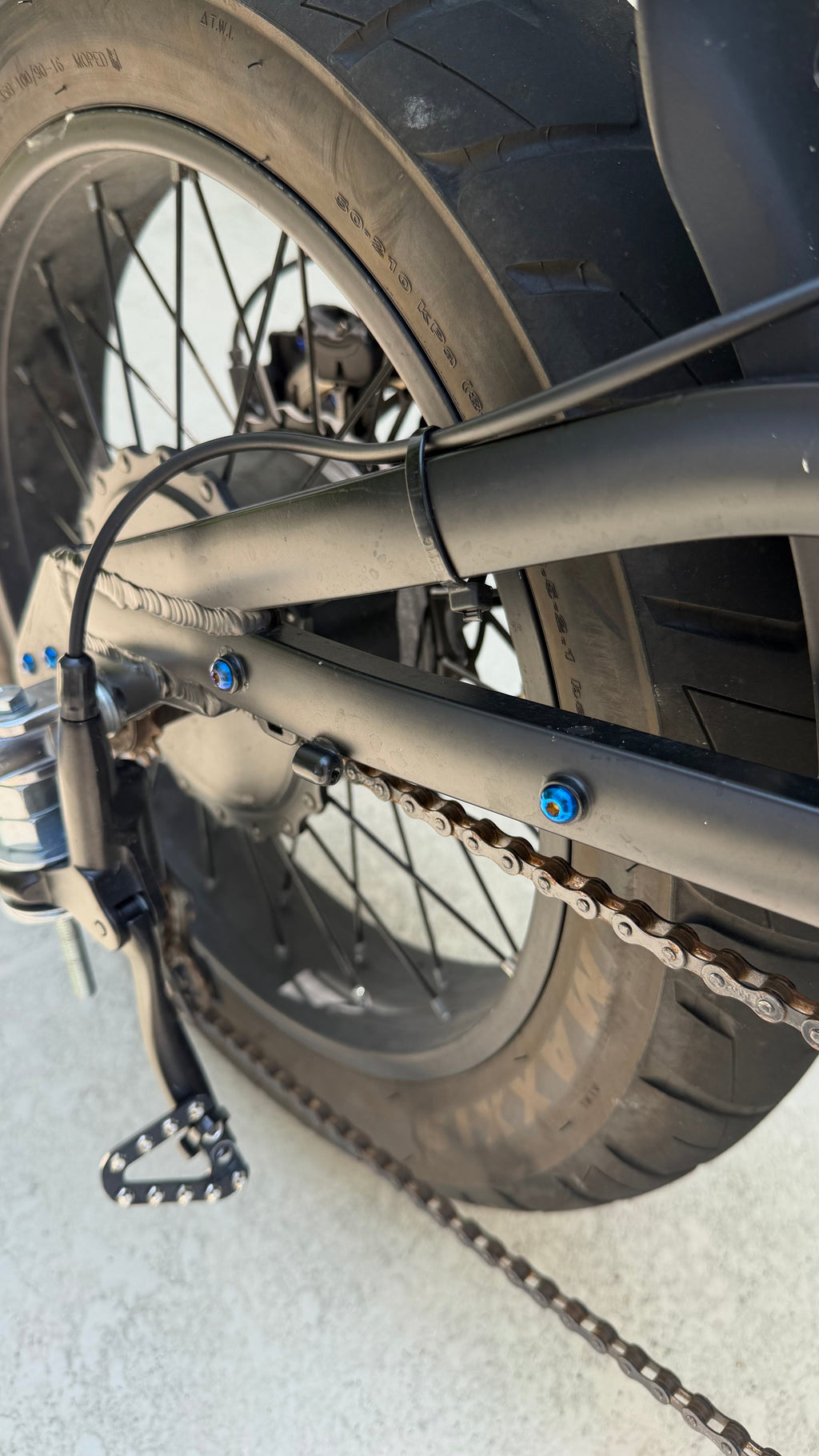 titanium frame bolts