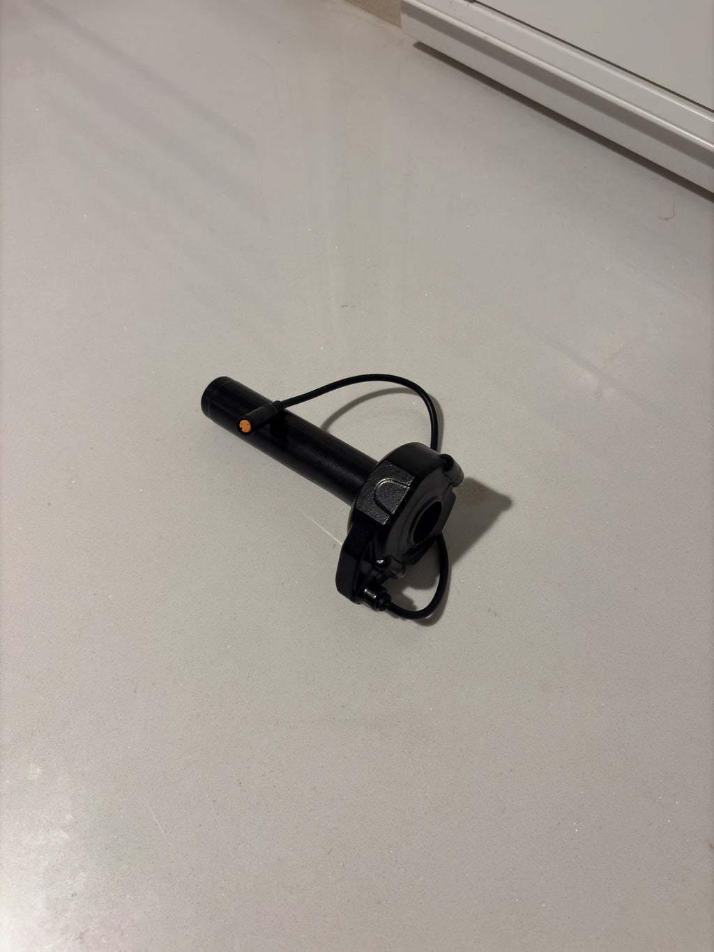 V2 Super 73 Plug and Play Surron Throttle